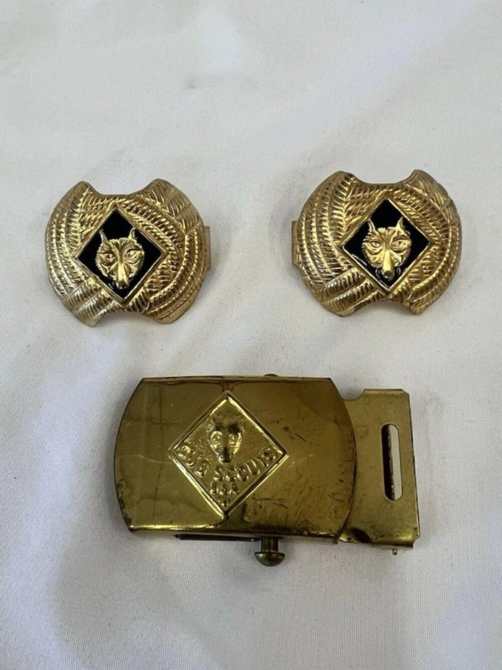 Vintage Cub Boy Scout Brass Belt Buckle and Brass Wolf Scarf/Neckerchief Clip Sl